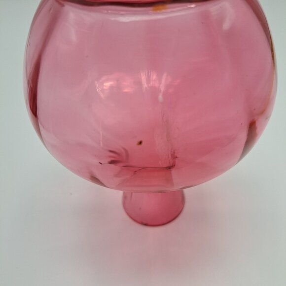 Cranberry Glass Vase Hand Blown Vintage Style Decorative Accent Piece - Picture 9 of 12